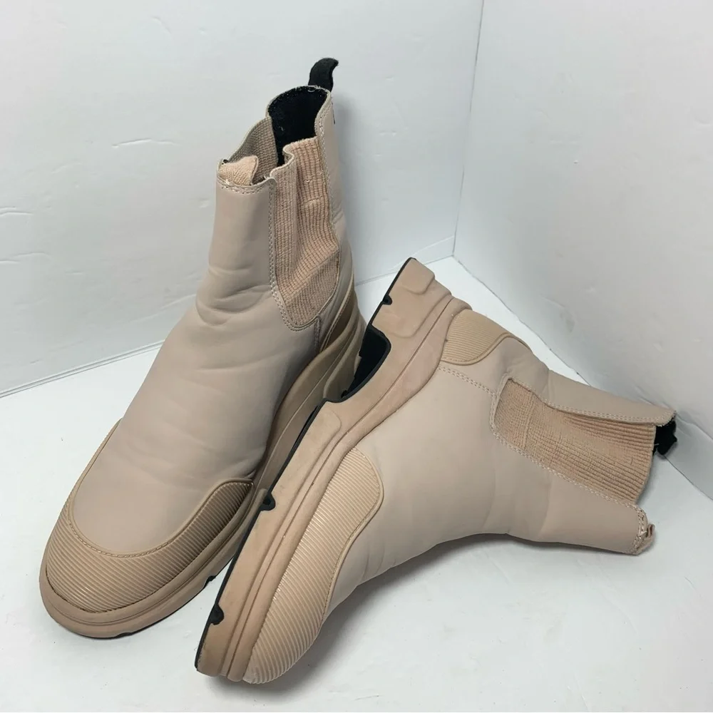 ZARA Cream Monochrome Rubberised -‎ Women’s Ankle Boots size 37